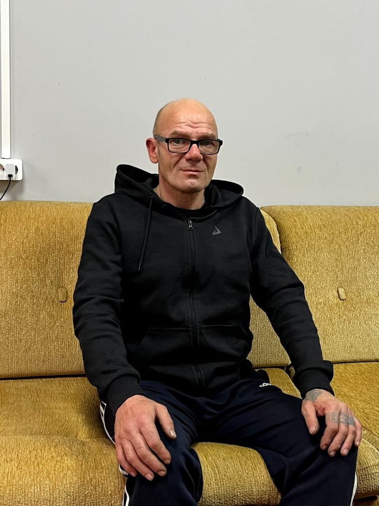 Алексей бросил пить, мечтает о семье и работе на заводе — давайте поможем Алексею  встать на ноги и найти своё место в жизни
