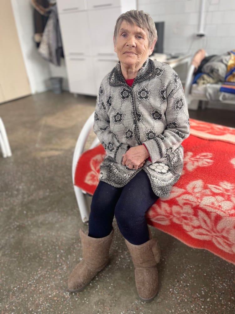 После смерти близких Надежда осталась одна с мизерной пенсией — подарите ей немного внимания и заботы