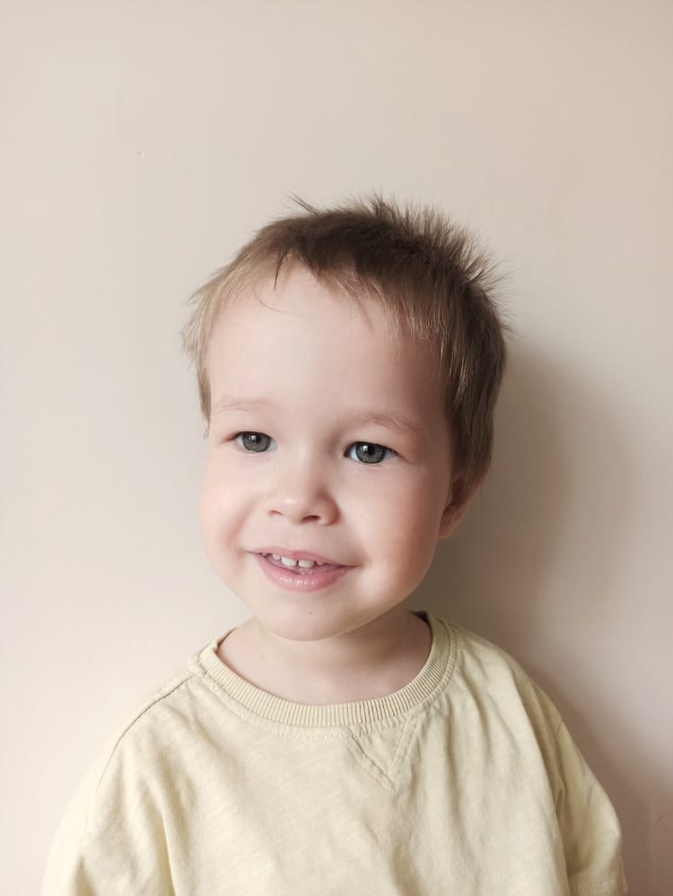 Реабилитация помогает Феде — поддержите его на пути к уверенности и счастью