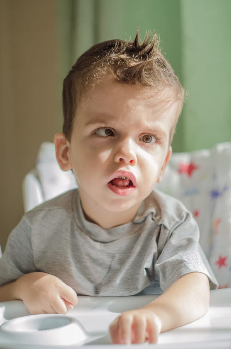 Помогите 5-летнему Артемию продолжить лечение и реабилитацию!