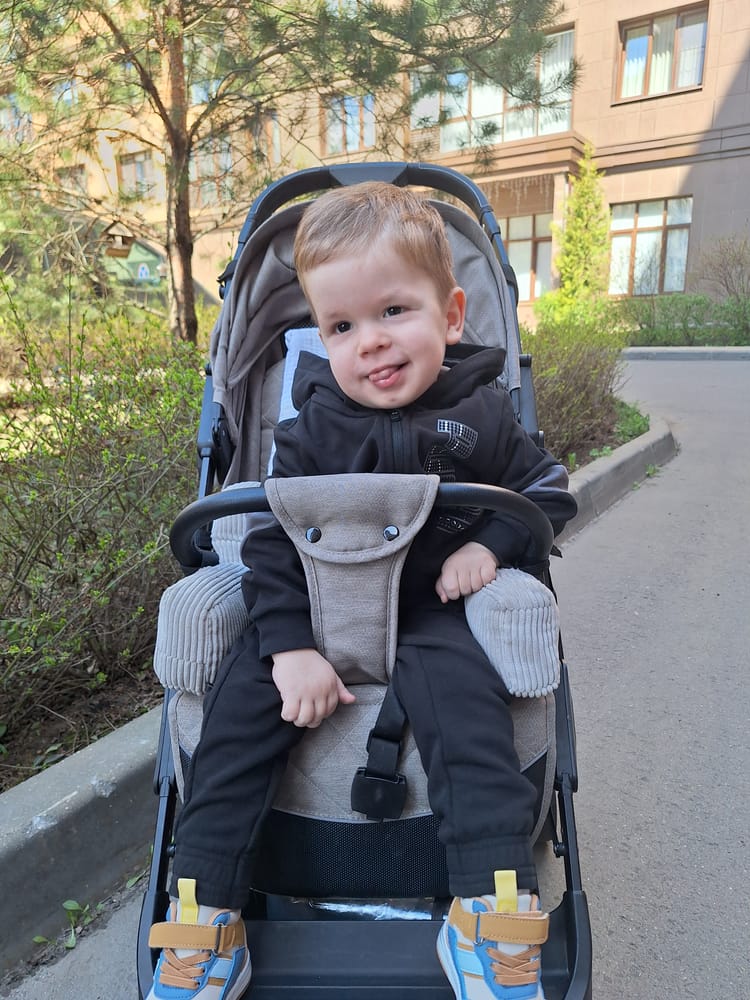 Семья Марка не сдаётся в борьбе со СМА — давайте поможем вместе!
